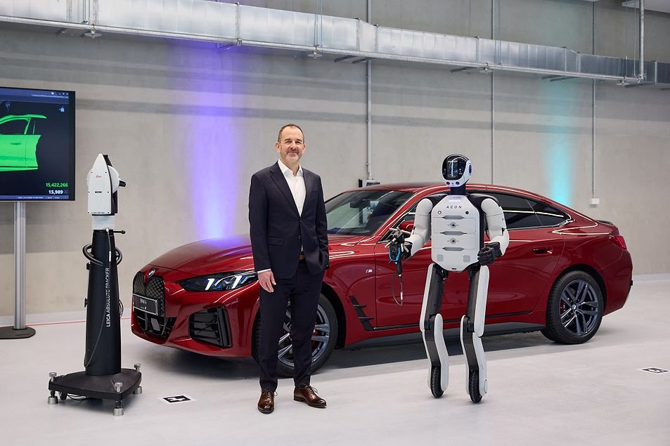 BMW humanoid robot AEON by Hexagon Robotics