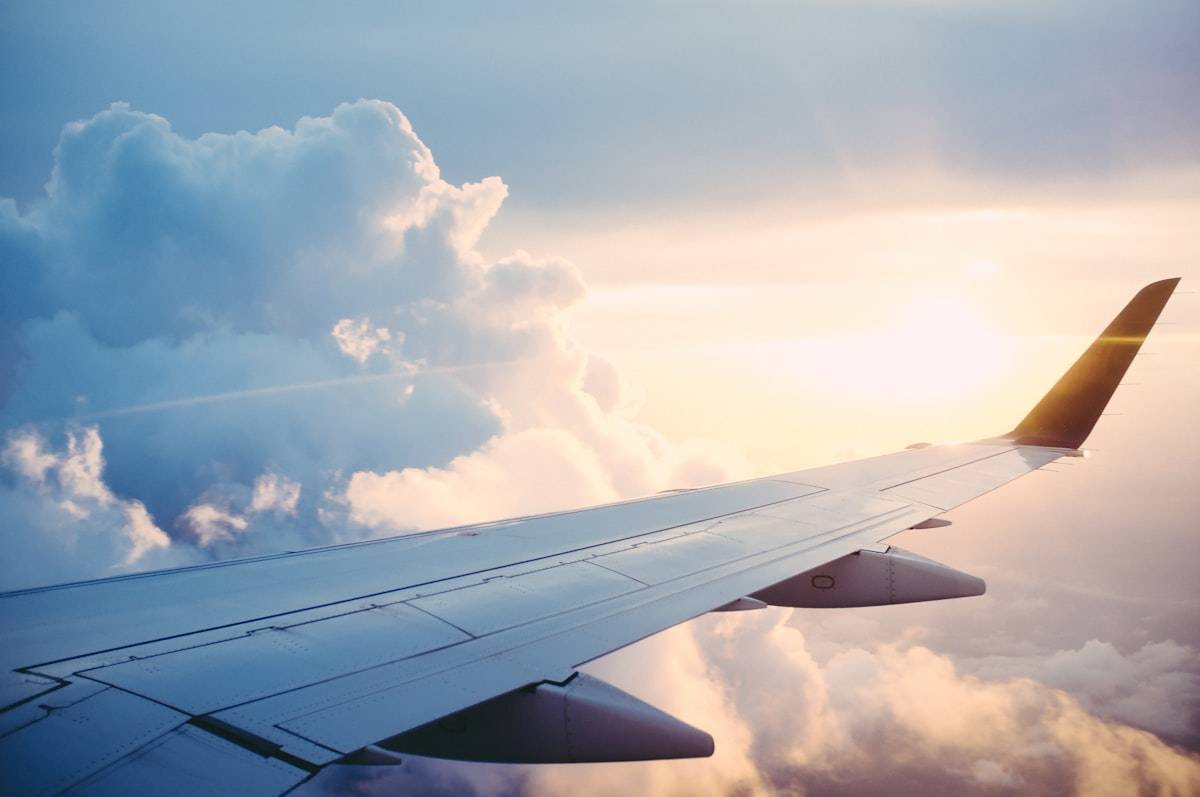 Electric cargo aircraft for regional freight